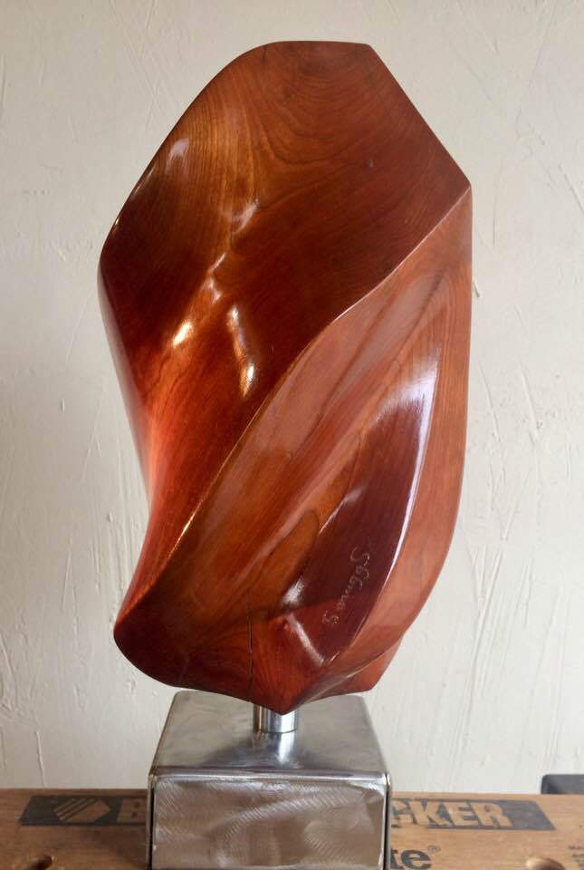 Cherry_wood_on_stainless_steel
